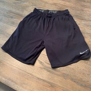 Nike vent shorts